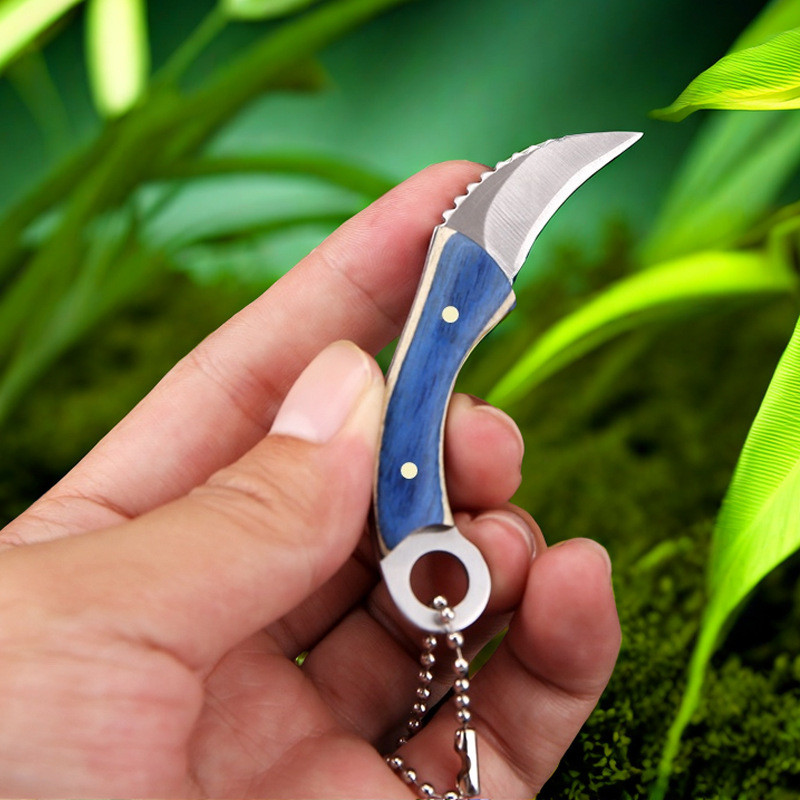 In stock: mini knife, claw knife, express delivery knife, pocket knife, fruit knife, keychain decorative chain knife, portable box opening knife Application Scenario