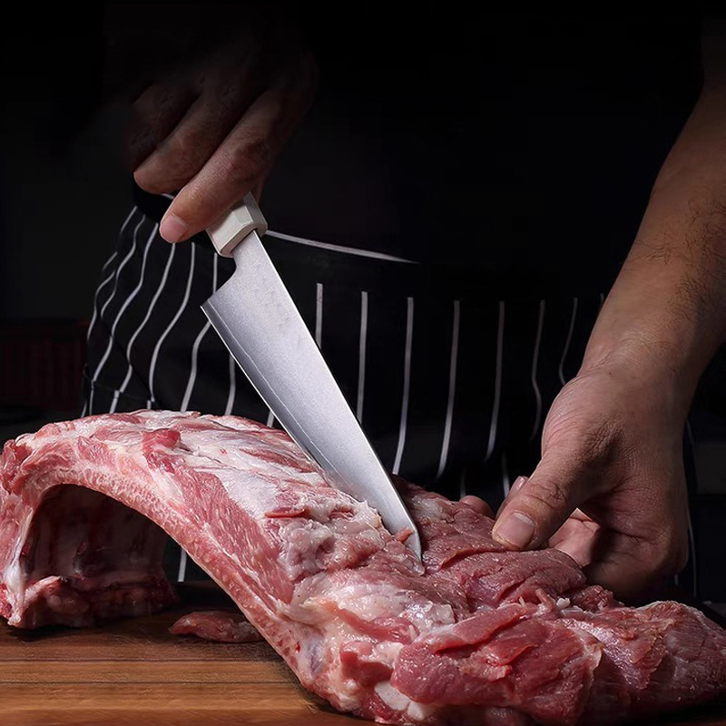 The manufacturer has in stock boning knives, 9cr18mov three-alloy steel cutting knives, professional beef peeling knives, and sharp slaughtering knives full figure