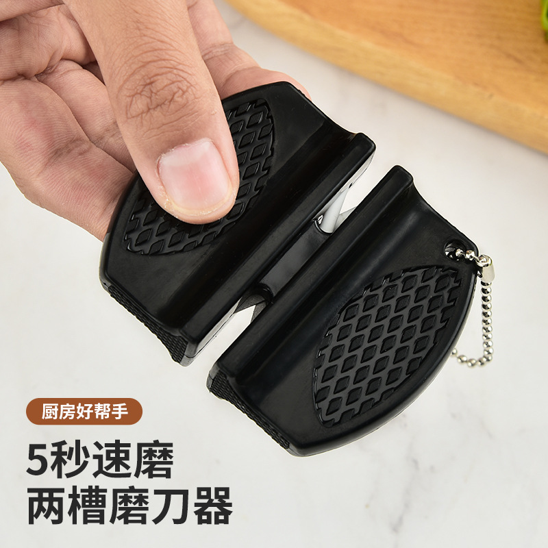 This small and mini knife sharpener is convenient, easy to use, lightweight and suitable for home use. It can sharpen knives of different thicknesses and is a convenient and quick tool details Picture