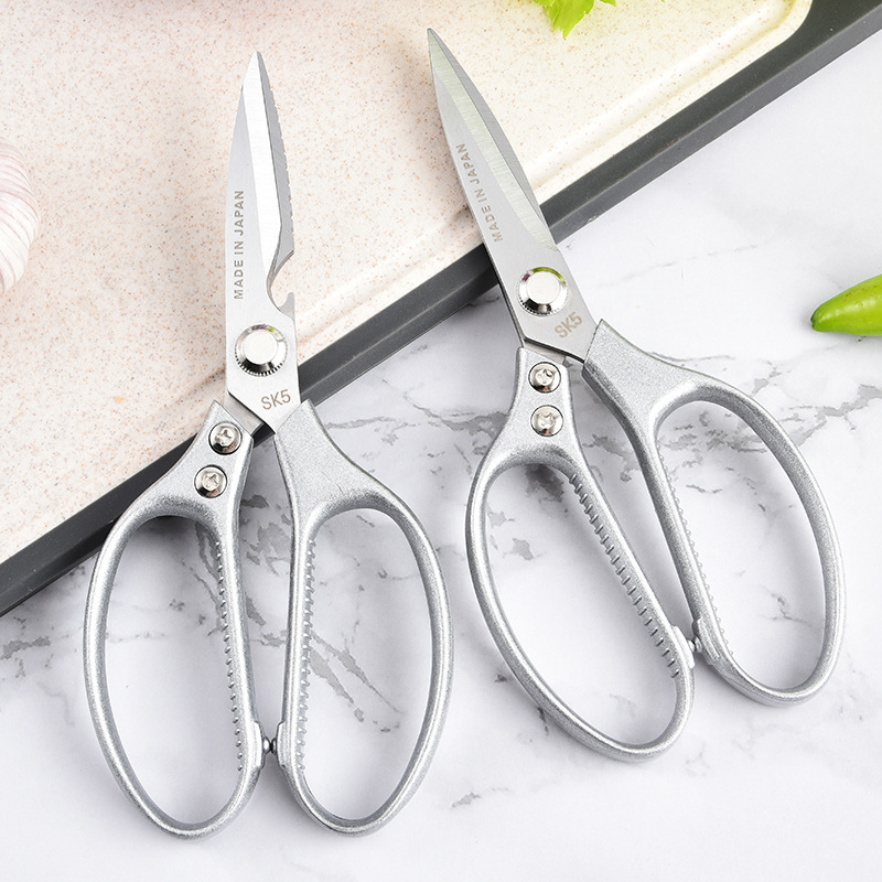 In stock: multi-functional chicken bone scissors, stainless steel kitchen scissors, household barbecue scissors, scissors. Minimum order quantity: one piece details Picture