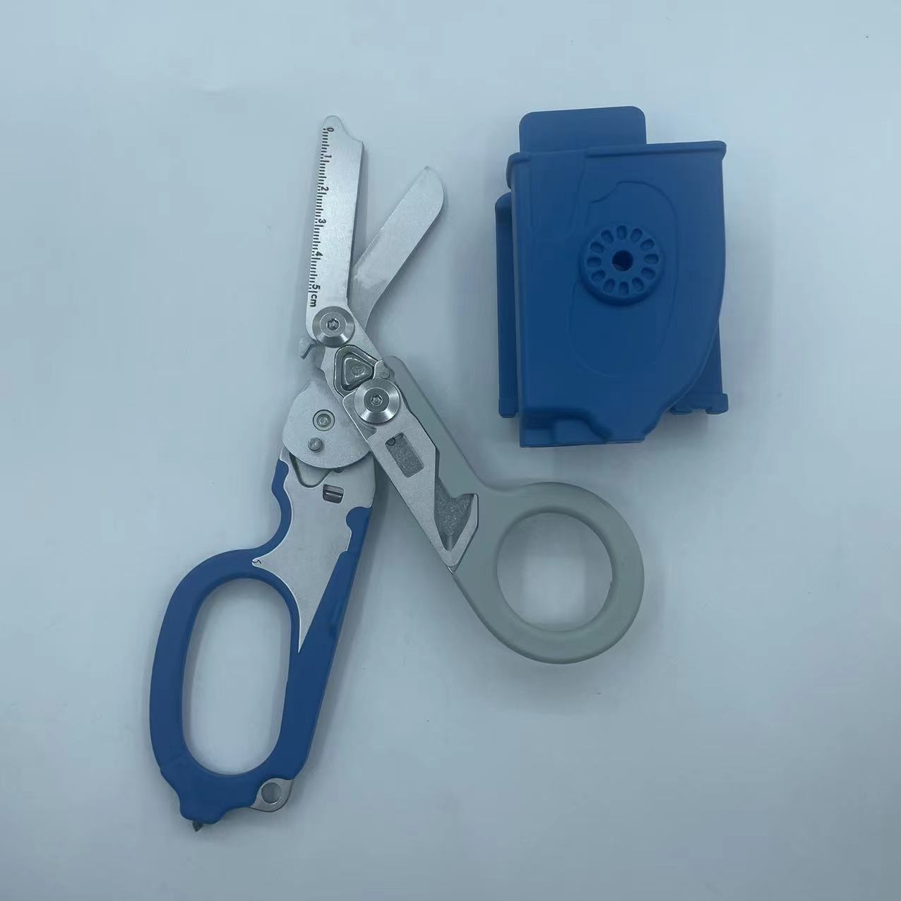 Tactical folding scissors, medical emergency multi-functional scissors, Raptor scissors, outdoor tactical folding pliers, K-sheathed Specification drawing