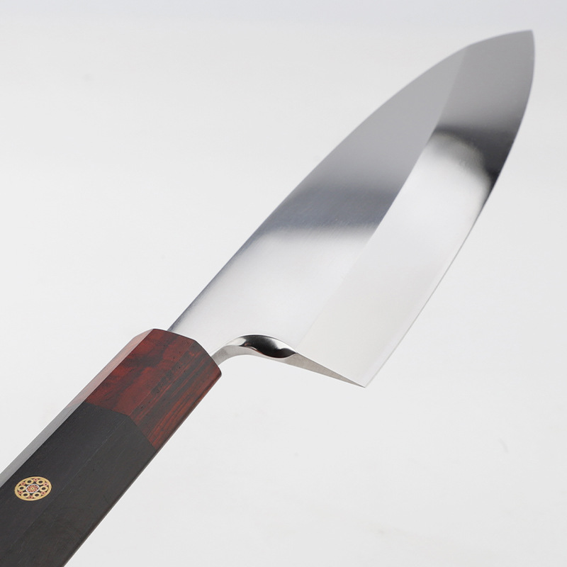 Factory direct sales of salmon products, fish head knife, fish killing knife, sashimi knife, deep-sea sashimi knife, Japanese cuisine knife Application Scenario