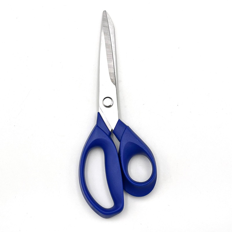 Stainless steel horn scissors, fabric cutting scissors, sewing tools, fabric scissors, professional clothing cutting, fabric scissors, household Application Scenario