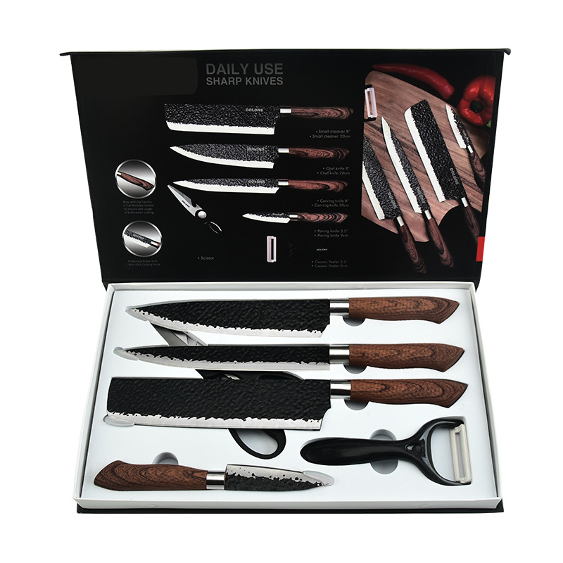 The manufacturer's new hammer-textured six-piece set of knives, embossed, forged and painted stainless steel knives, with handles and gift color box sets Application Scenario