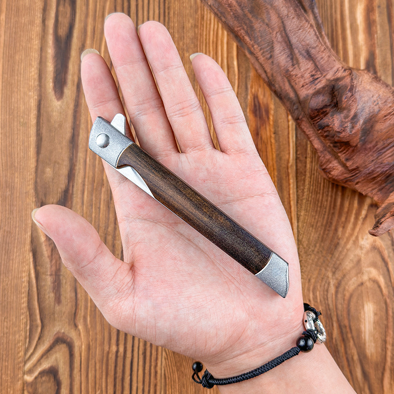 Outdoor barbecue and camping portable magic pen knife, stainless steel household fruit peeler knife, folding knife, express delivery opening knife Specification drawing
