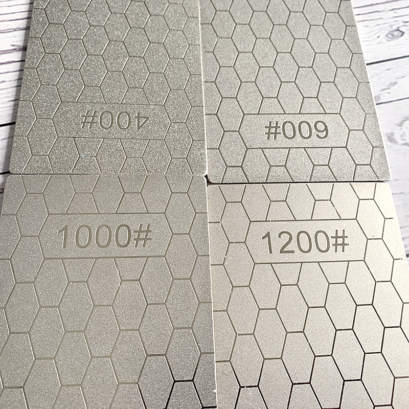 Direct supply of 12-mesh diamond whetstones for grinding and polishing square honeycomb-shaped grinding discs from foreign trade export manufacturers Application Scenario
