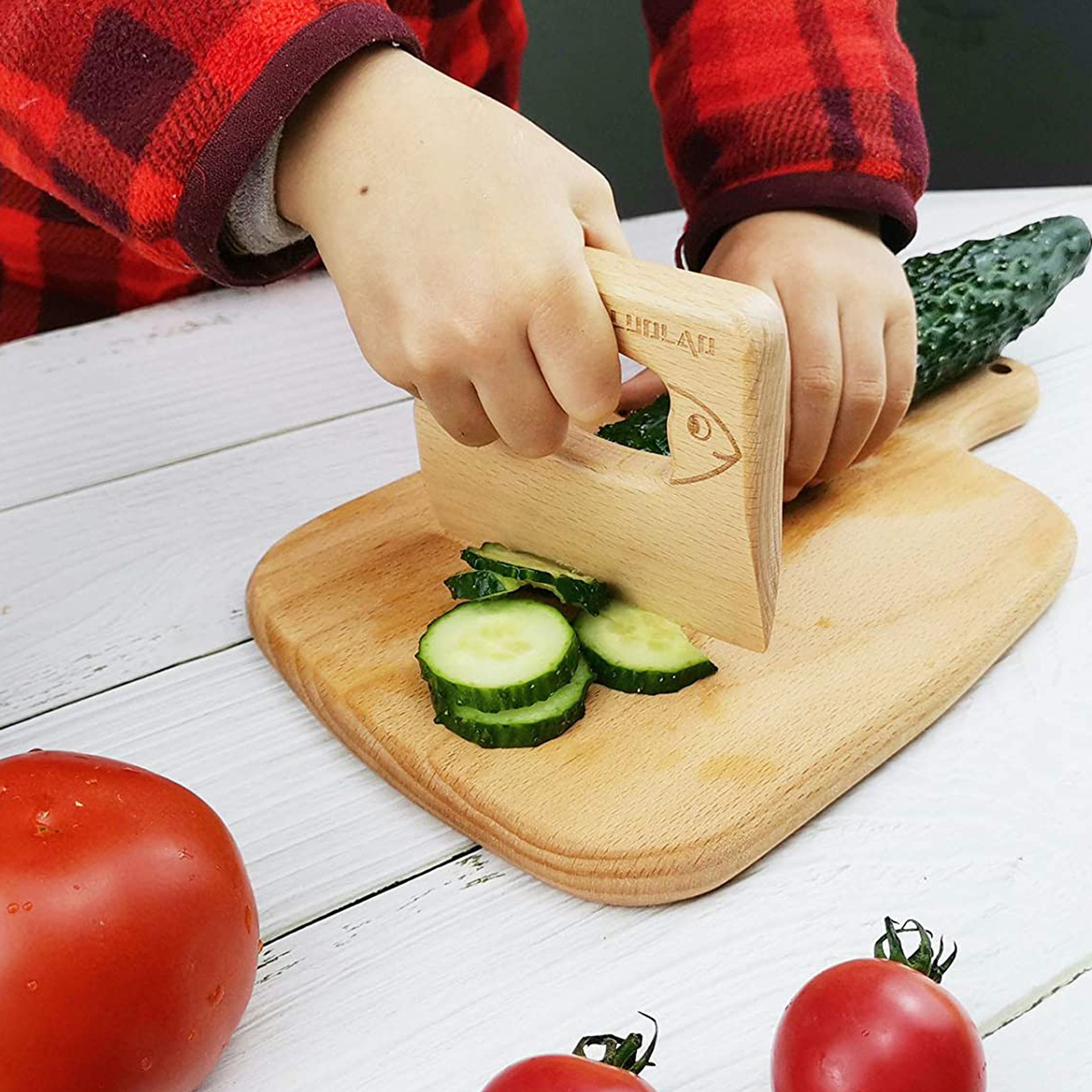 Cross-border Amazon wooden children's kitchen knives for cutting vegetables and fruits, toy wooden knives, fish-shaped wooden knives Specification drawing