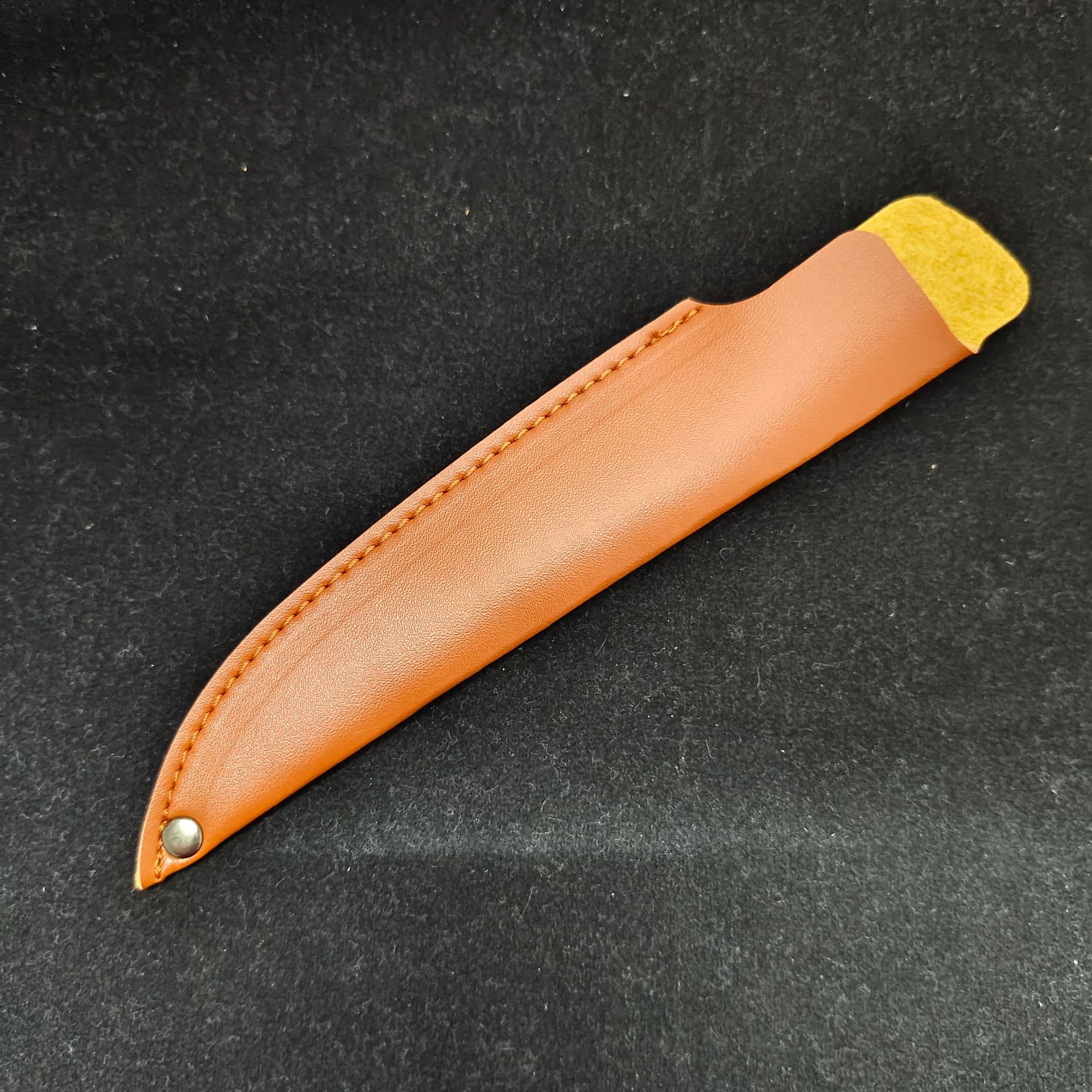 General-purpose knife sleeve manufacturer wholesale PU leather sleeves, knife sheaths, hand-held knife protection covers, portable leather sheaths, outdoor medium-sized knife cases undefined