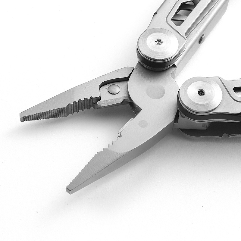 New outdoor equipment, pointed-nose pliers, stainless steel multi-functional pliers, portable folding pliers, multi-functional knife pliers Specification drawing