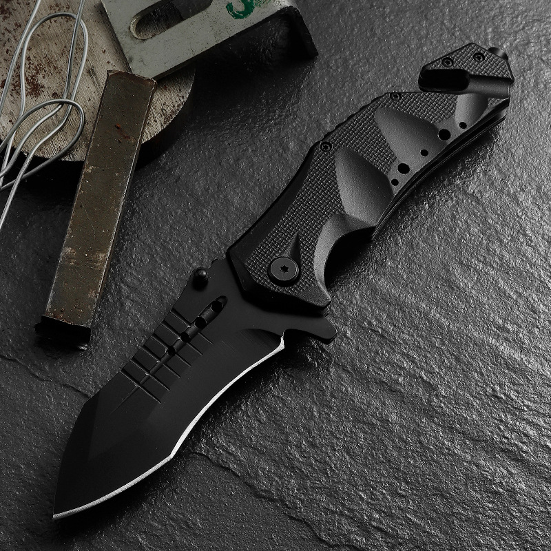 Outdoor folding knife, multi-functional small knife, sharp and hard, camping portable folding knife, portable and durable tactical knife full figure
