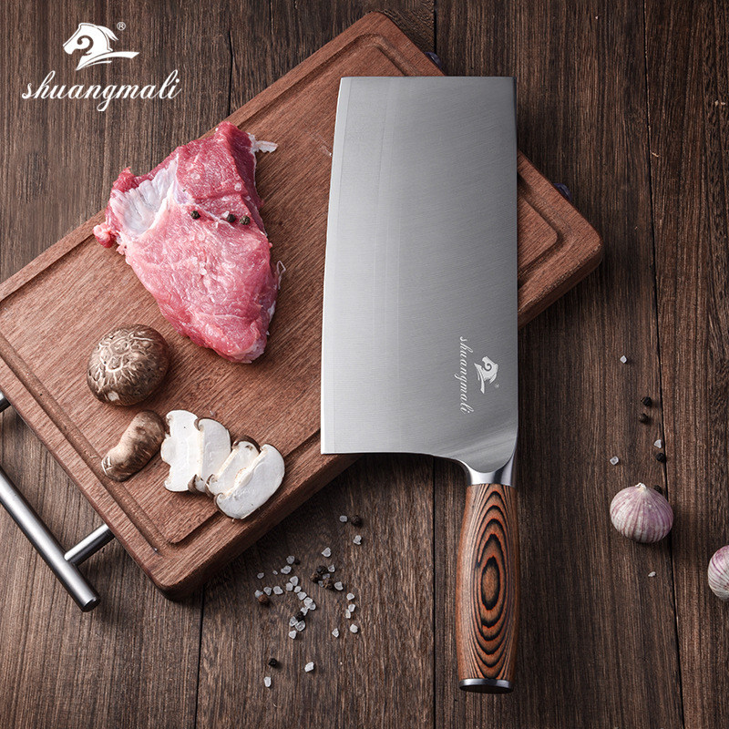 In-stock stainless steel 4CR14 chopping knife, a sharp knife for hotel chefs to cut vegetables and meat Application Scenario