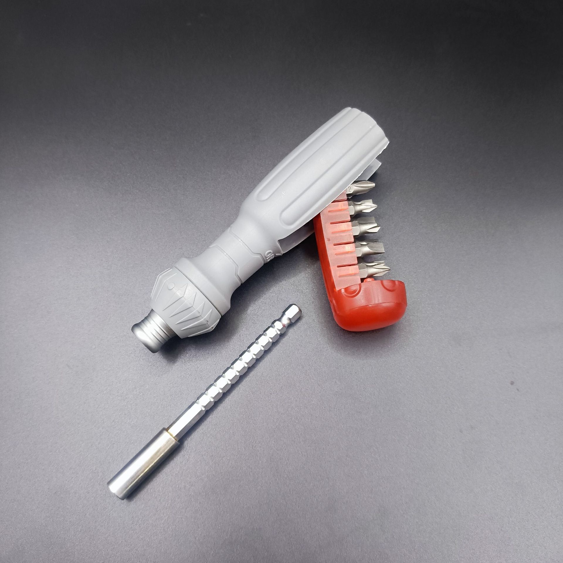Multi-angle elbow ratchet screwdriver, screwdriver taper, screwdriver bit tool set, cross-shaped plum blossom flat-shaped screws Specification drawing