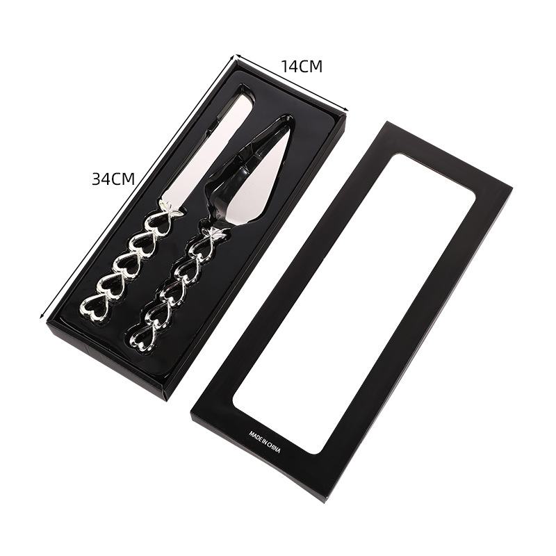 New creative heart-shaped knife handle tableware knife and spatula set, special cutting supplies for bread and cakes, light luxury handicrafts Item Picture
