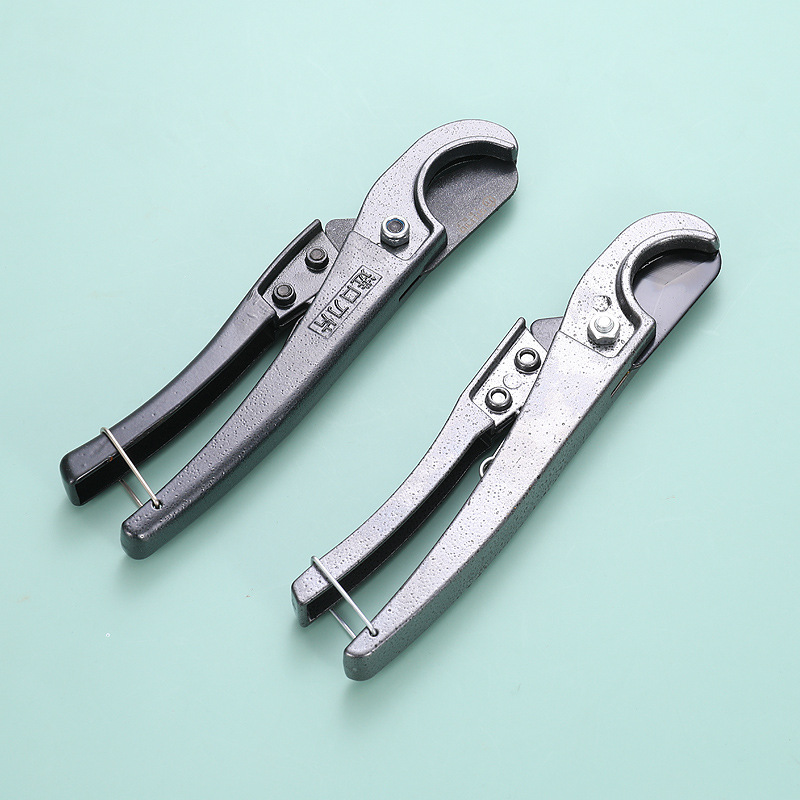 The manufacturer sells Jiutong large-sized heavy-duty cutters for cutting PVC pipes, quick-cutting PPR water pipes, and pipe cutters Specification drawing