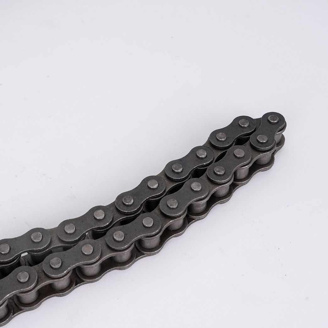 Industrial transmission chains 12A1 inch, 16A3 size, 06B size, 08B size, 5 size, 10A size, single row and double row are in stock and available for wholesale details Picture