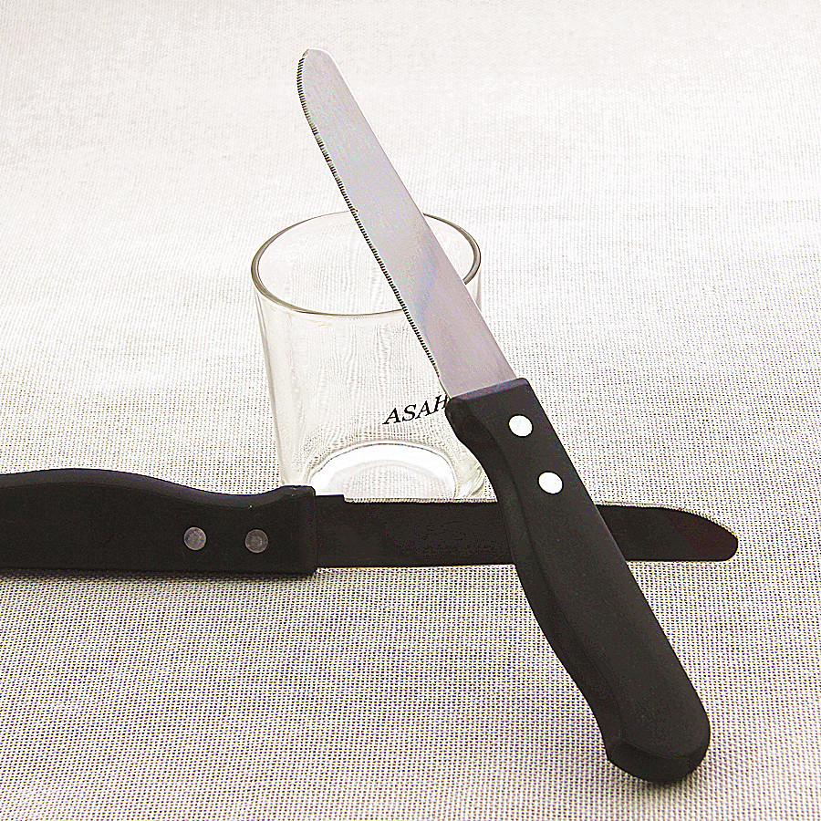 The manufacturer sells and produces various types of steak knives, including black PP handle table knives, fat handle steak knives, and toothed steak knives Specification drawing