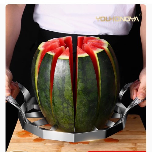 Stainless steel watermelon slicer, multi-functional fruit divider, household tool for opening apples and Hami melons full figure