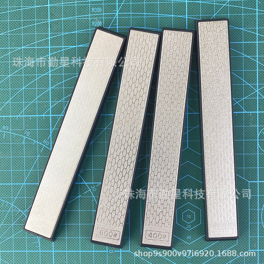The new honeycomb-shaped diamond grinding stone strip is a special accessory for Angle sharpening tools, featuring diamond grinding stone strips details Picture