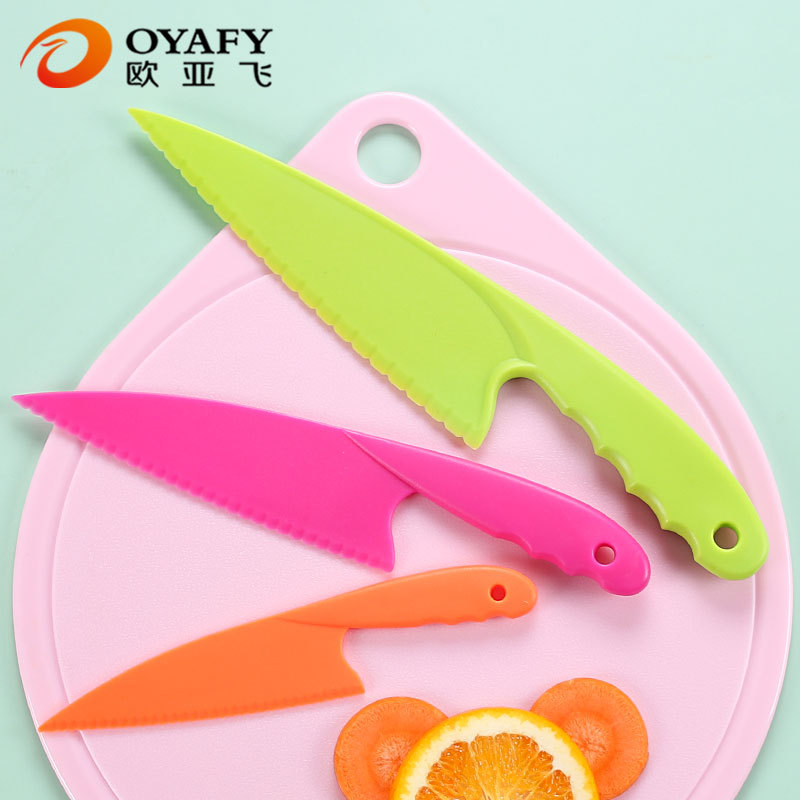 Children's plastic fruit knife, cheese bread dessert knife, fruit and vegetable knife, fruit peeler knife, wholesale birthday cake holder knife Specification drawing
