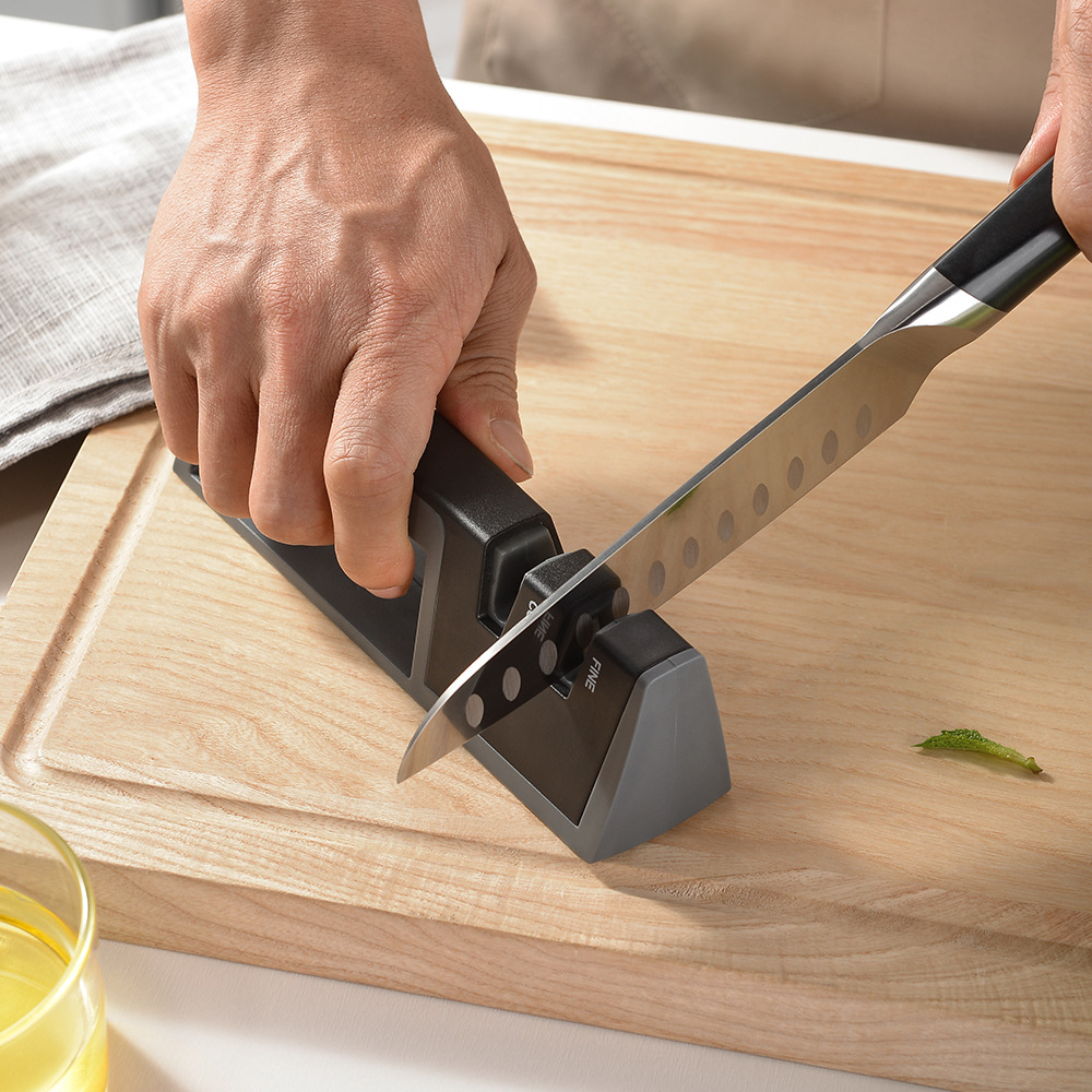 Two-stage household quick knife sharpener, multi-functional tool, knife sharpener stone stick, kitchen knife quick sharpener, kitchen tools Application Scenario