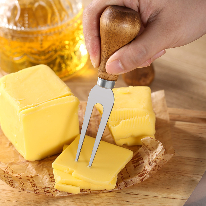 Creative kitchen gadgets: Wooden muddle, cheese and cheese knife, butter spatula, potato muddle, knife and fork set Specification drawing