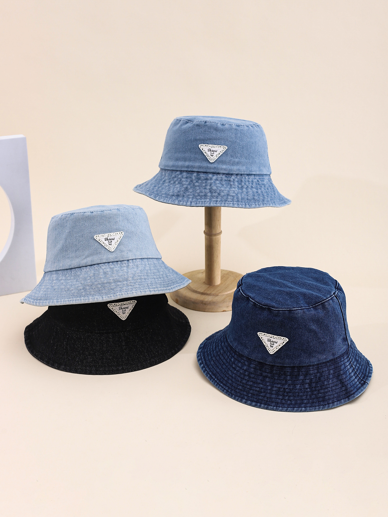 Spring and summer Korean style simple inverted triangle letter lace label cowboy fisherman hat, fashionable and versatile, travel sun protection and sun protection foldable basin hat, export adult hat, average size 58CM full figure
