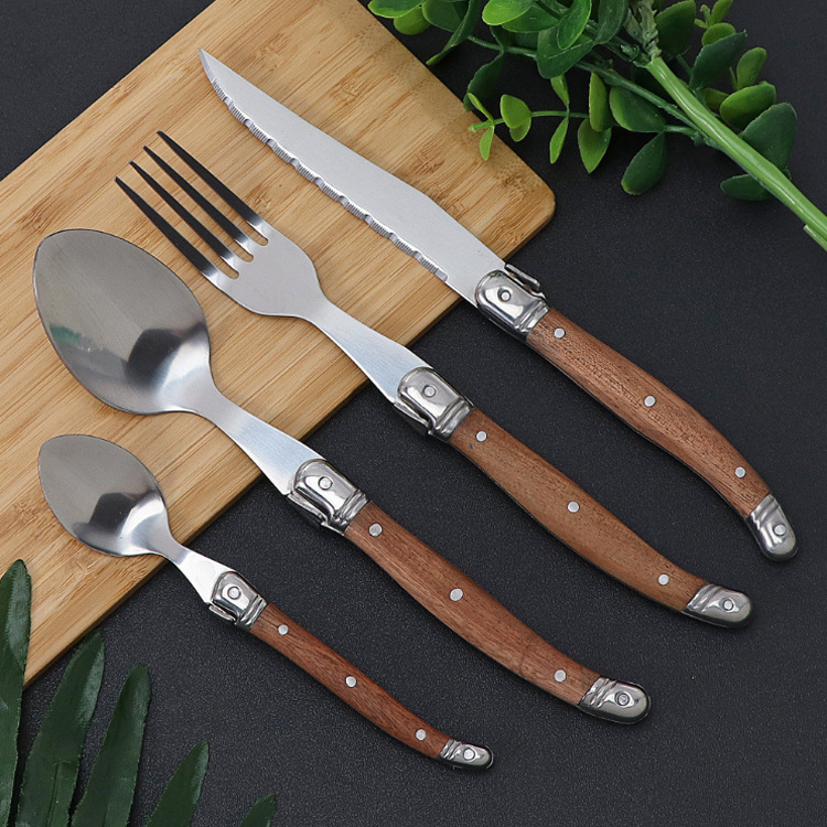 Rosewood handle stainless steel Western tableware, solid wood handle steak knife and fork, daily dining knife, spoon and fork set Application Scenario