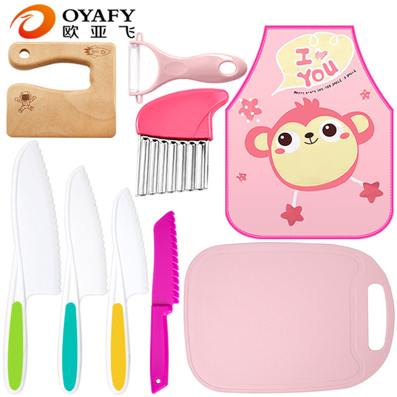 Plastic fruit knife, cutting board set, potato wave cutter, bread knife, wooden knife, peeler and planer, children's cartoon apron, bib Item Picture