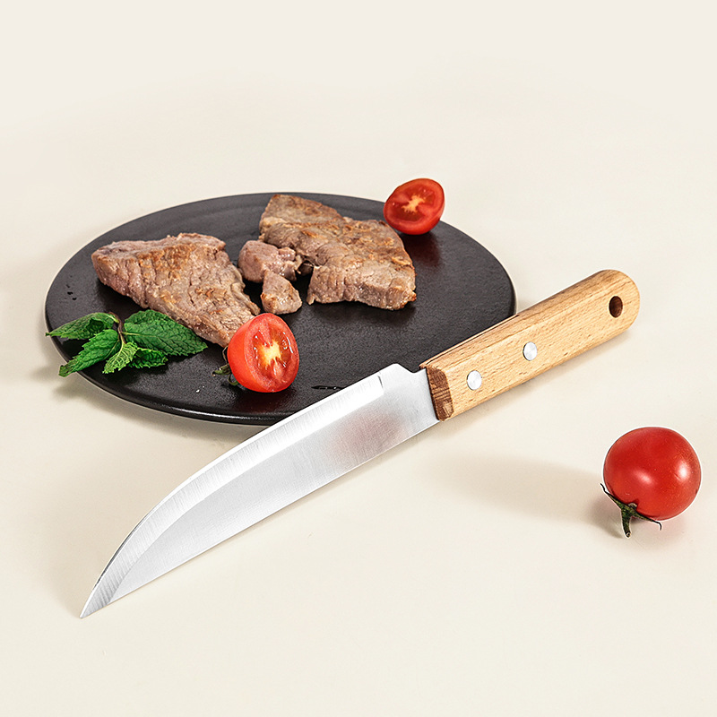 Factory stock of wooden handle Western knives, stainless steel steak Western knives, Western restaurant knives, new cross-border products in stock Application Scenario