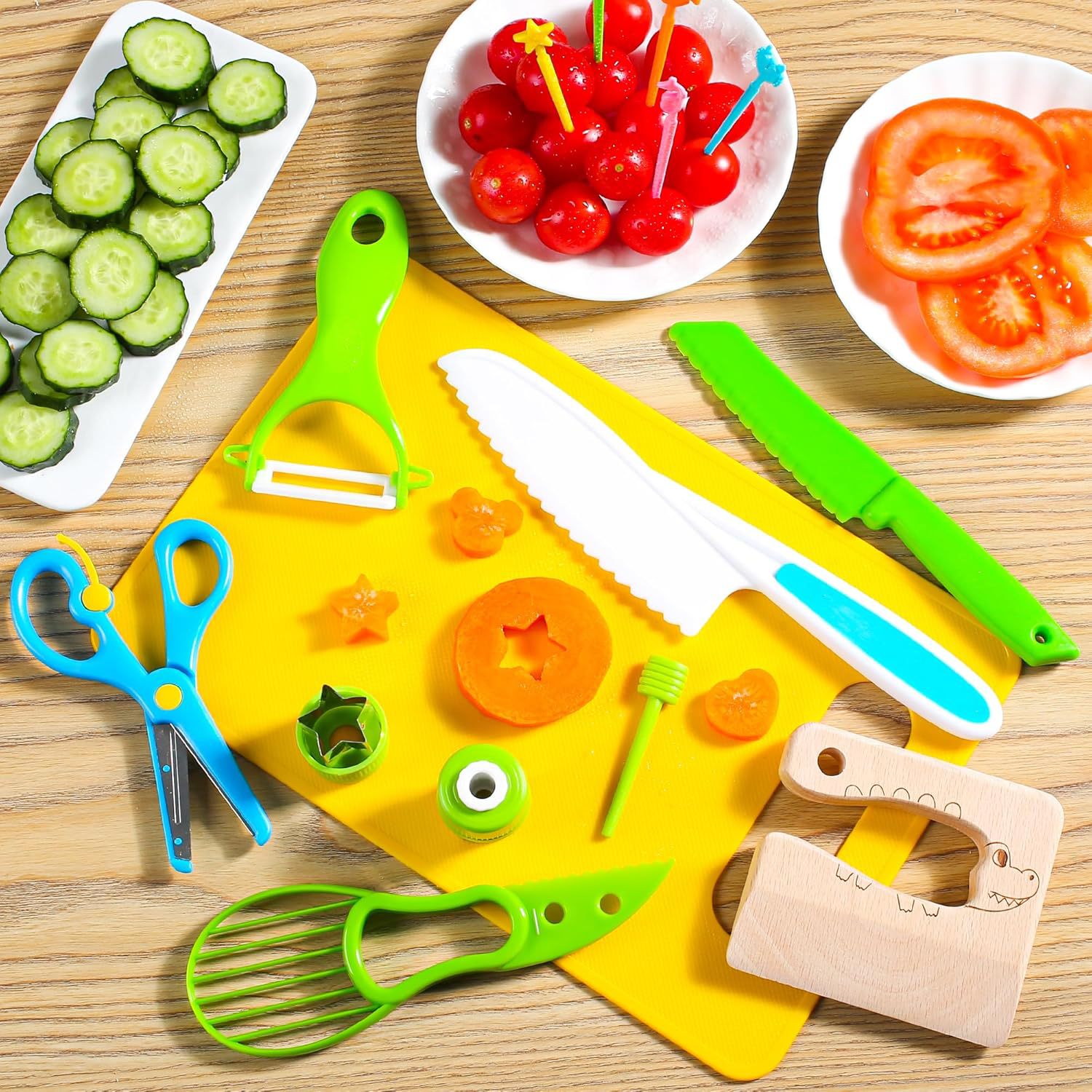Children's plastic avocado knife, cutting board, fruit slicer, scraper, melon peater, fruit fork, egg beater, kitchenware knife set Specification drawing