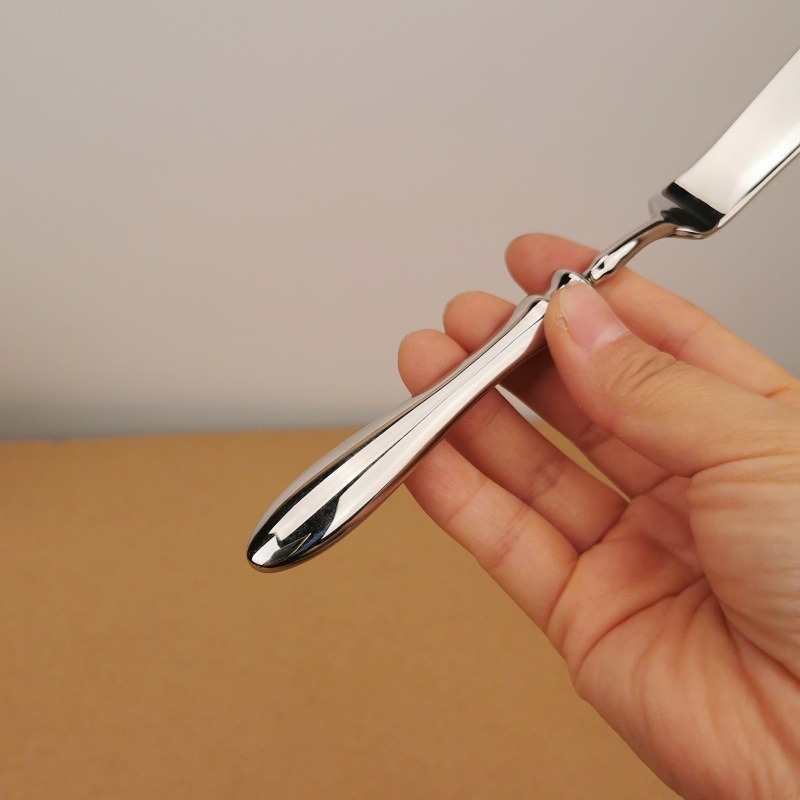 High-end forged 304 stainless steel butter knife, jam spatula, cheese cream butter knife, toast peanut butter spread Application Scenario