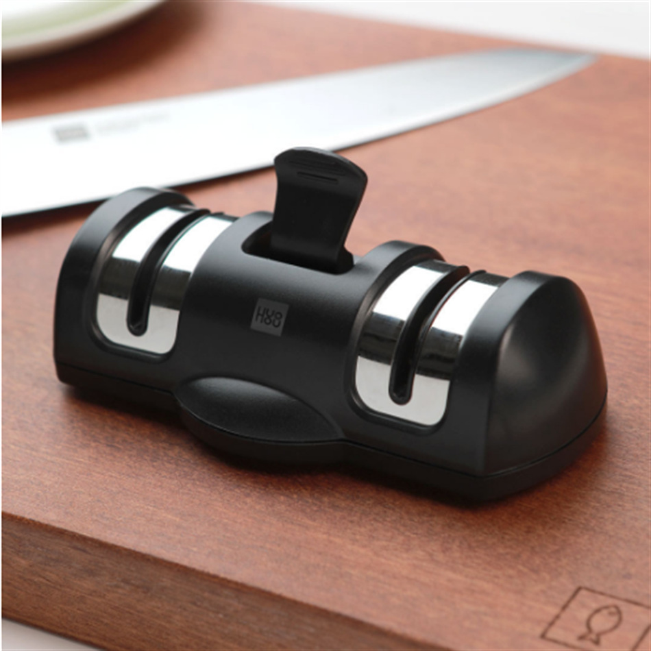 Heat control double-wheel knife sharpener, quick fixed-angle whetstone, multi-functional household kitchen convenience stick, diamond Application Scenario