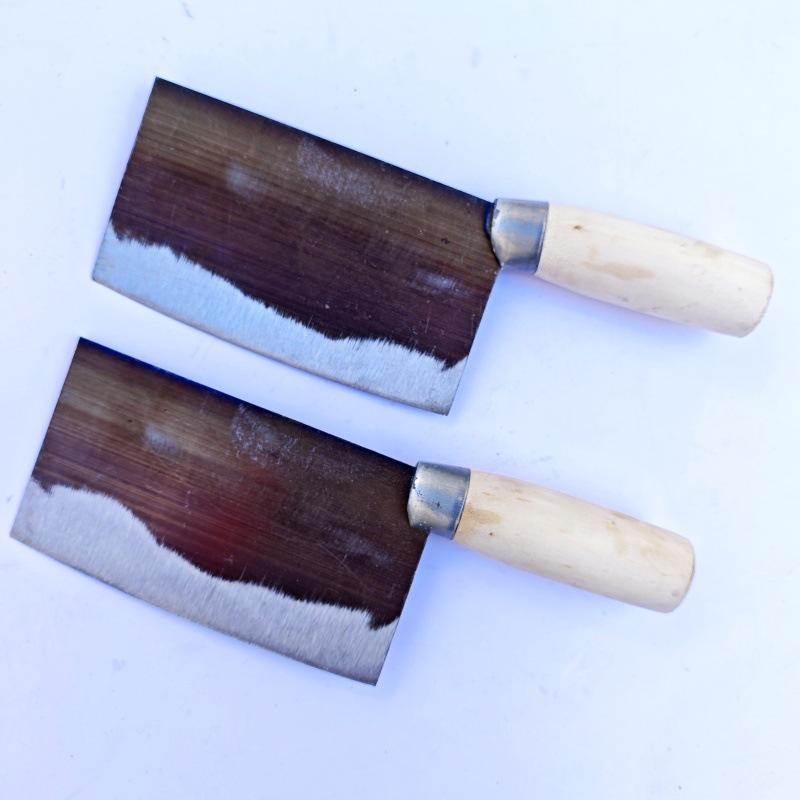 Wooden handle black knife, wooden handle small kitchen knife, household small kitchen knife, wholesale of two-yuan store and three-yuan store, wholesale supply full figure