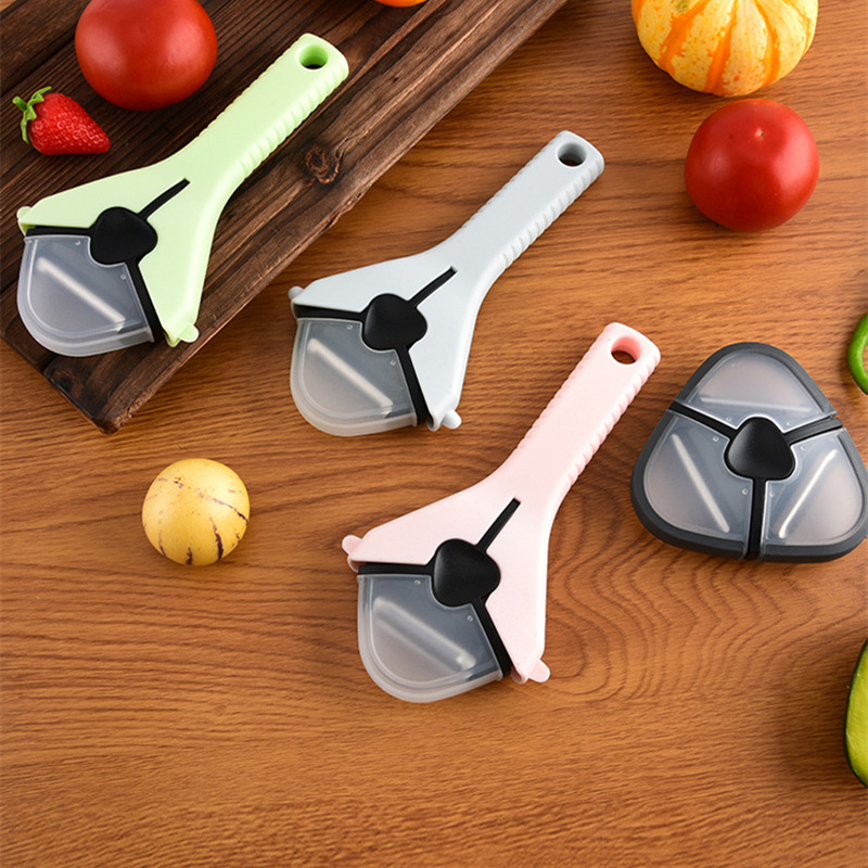 Plastic-handled fruit and vegetable grater, easy to store, three-in-one stainless steel cucumber grater, multi-functional peeler, and scraper Specification drawing