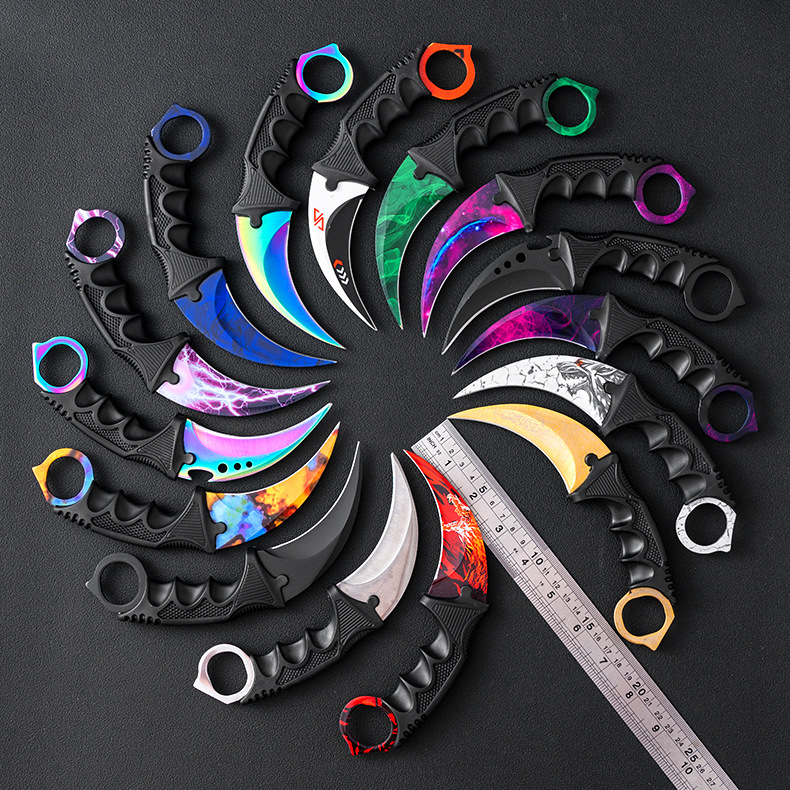 Factory wholesale and direct sales of claw knives, CSGO game-style claw knives, curved knives, toy knives, outdoor camping self-defense knives full figure