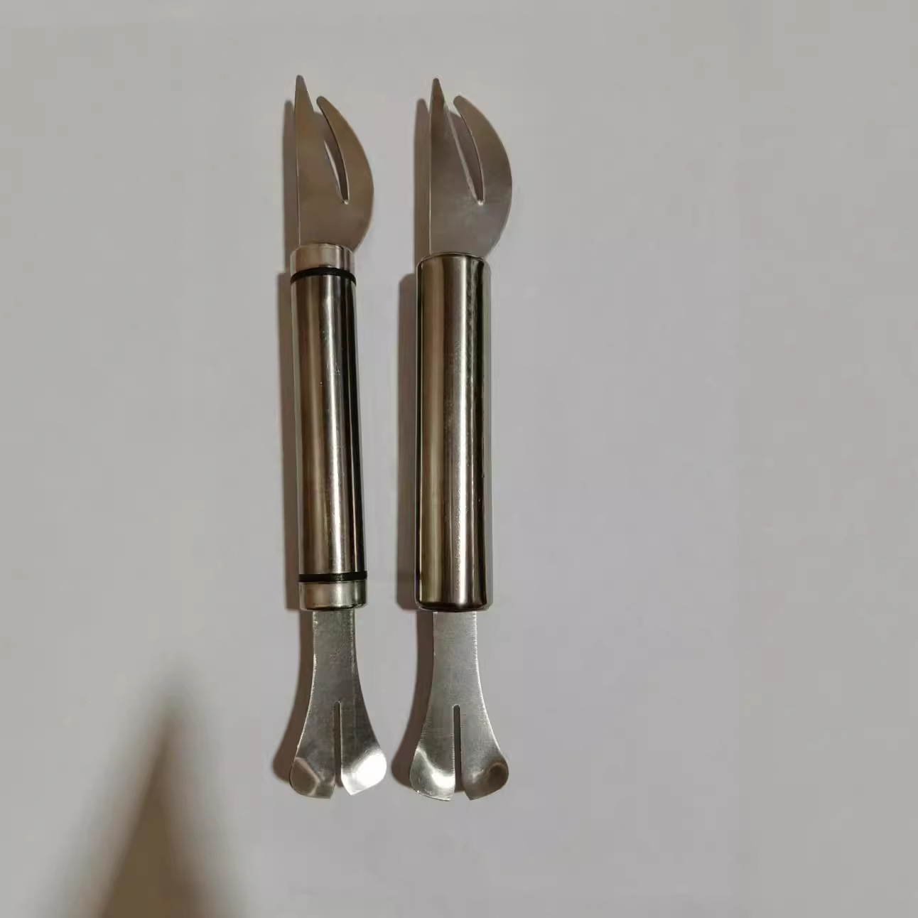 Intestinal flipping knife, stainless steel poultry intestinal breaking knife, chicken, duck, goose and pig intestinal cleaning knife, fish killing knife, intestinal opening magic tool, kitchen tools full figure