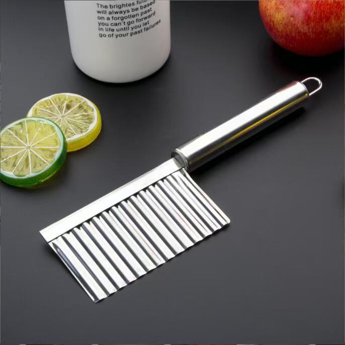 Stainless steel multi-functional commercial wavy knife for cutting wolf-tooth potatoes and household deep-textured thickened wolf-tooth fancy French fries knife details Picture