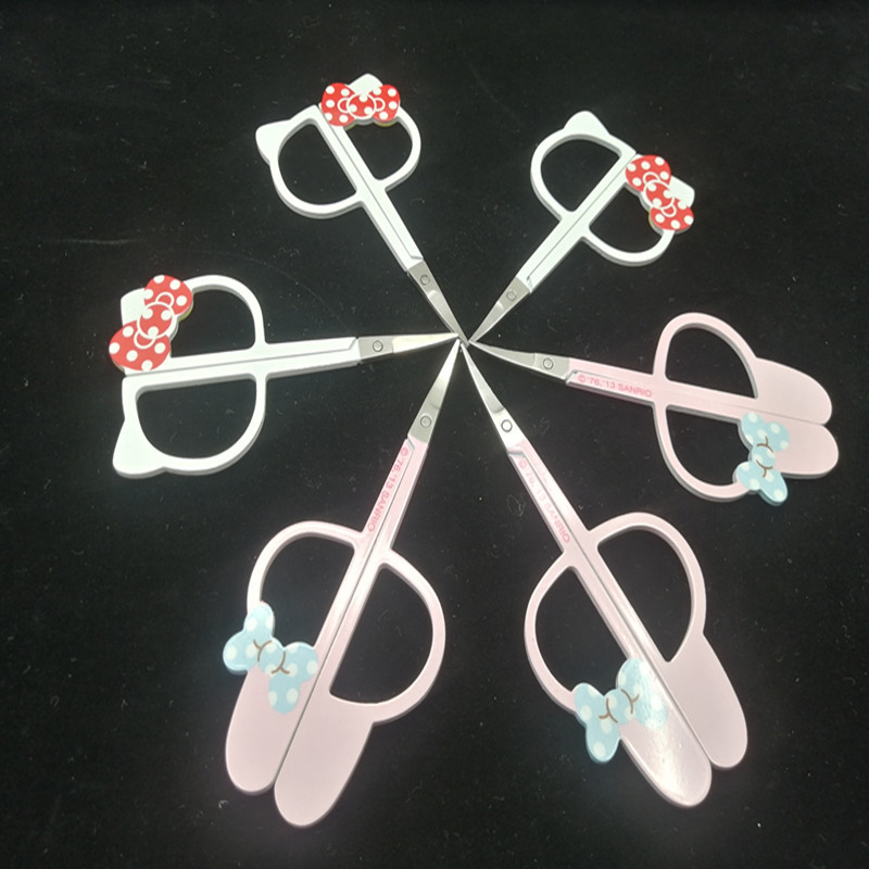 Cartoon eyebrow shaping scissors, eyebrow clippers, Korean version makeup scissors, eyebrow shaping knife, KT cat beauty small scissors, portable makeup tools details Picture