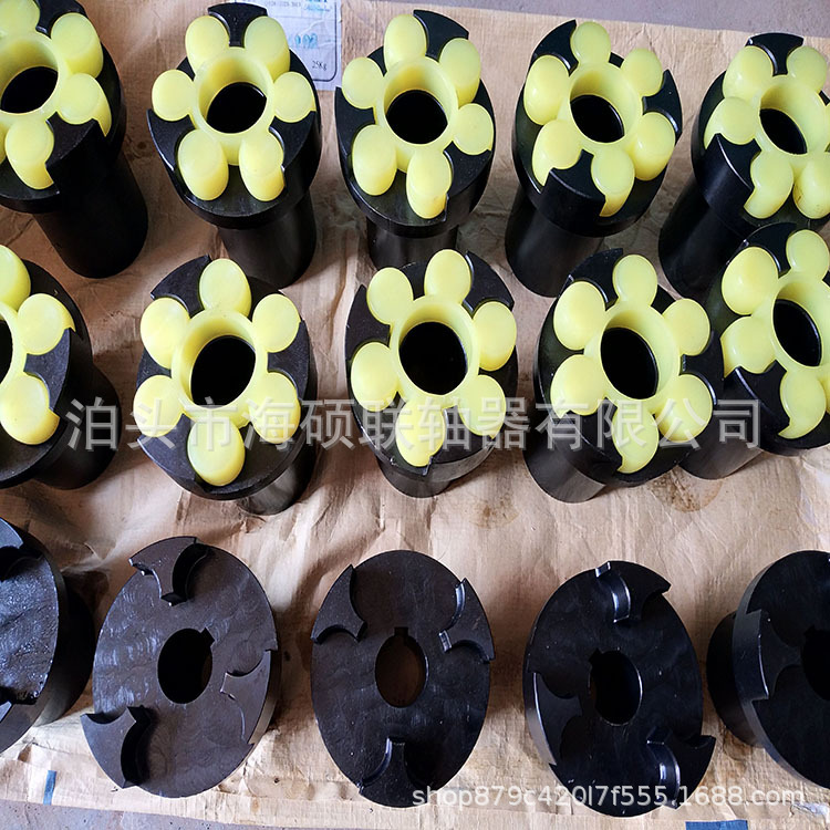 The manufacturer supplies hexagonal MT type 6-petal and 8-petal plum blossom type polyurethane elastic couplings details Picture