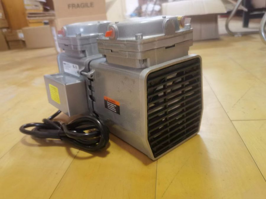 The gast reduced-speed pneumatic motor 1AM-NRV-60-GR11 regulates the operating speed and power output details Picture