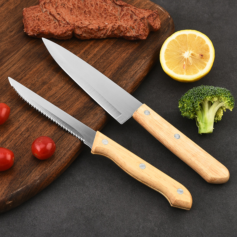 Steak knife, serrated knife, meat cutting restaurant, sharp Western-style main course knife, barbecue meat cutting knife, wooden handle full figure