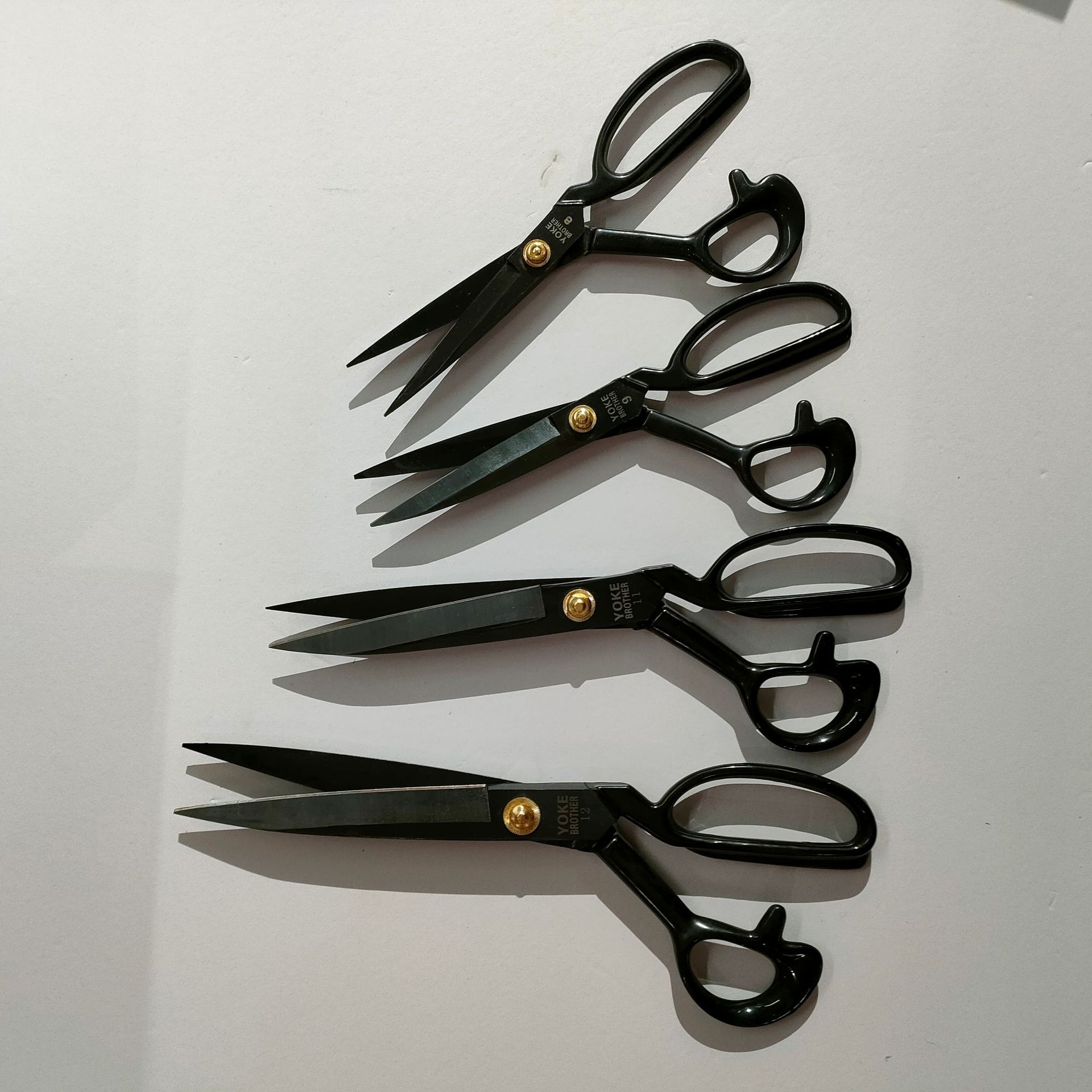 Stainless steel treated household professional tailor scissors for cutting clothing leather strong scissors tailor scissors sewing scissors Specification drawing