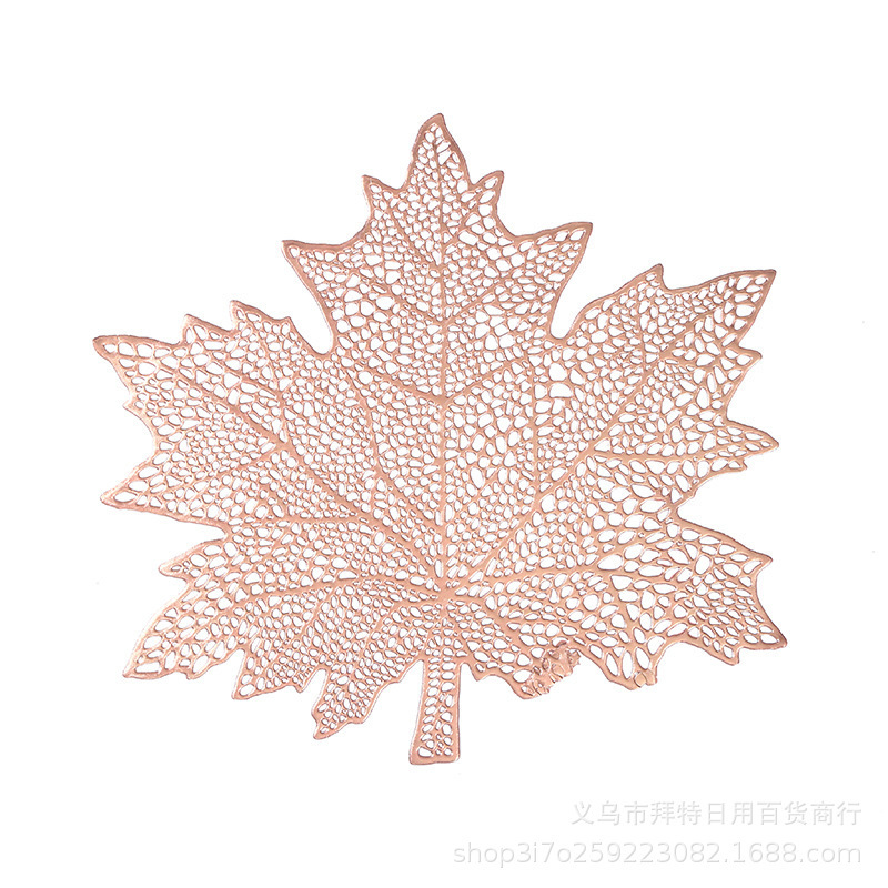 American-style hollowed-out maple leaf gilding placemats, irregular table MATS, cafe heat insulation MATS, coasters, bowl MATS, kitchen tools Item Picture