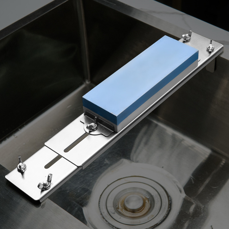 The iron knife sharpening frame is anti-slip, shrinkable, adjustable, and can be positioned and fixed. The knife sharpening frame and the base of the knife sharpening bracket are for household use details Picture
