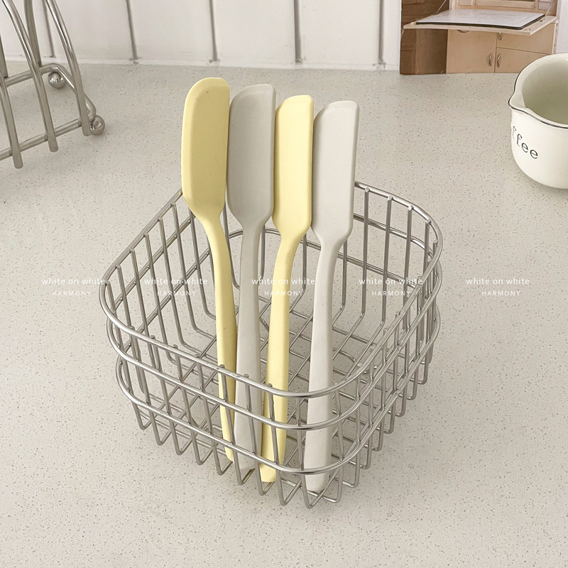 Jam spatula, baking silicone peanut butter spatula, scraper, butter knife, toast and bread spreading knife, cheese spreading knife Application Scenario