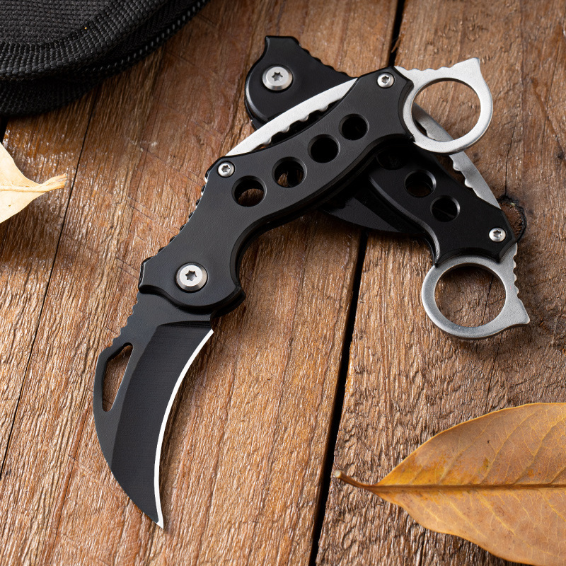 Cross-border outdoor equipment knife, folding knife, mini unboxing knife, high-hardness small claw knife for the wild, sharp fruit knife Application Scenario