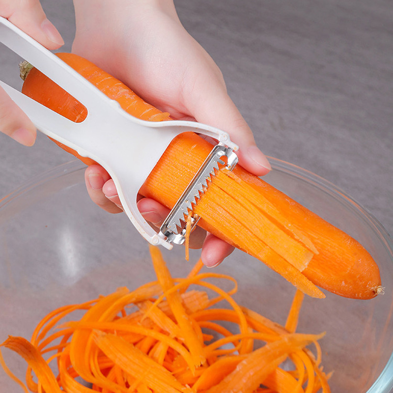 New type of potato shreder, stainless steel cucumber and carrot shreder, multi-functional shreder and grater Application Scenario