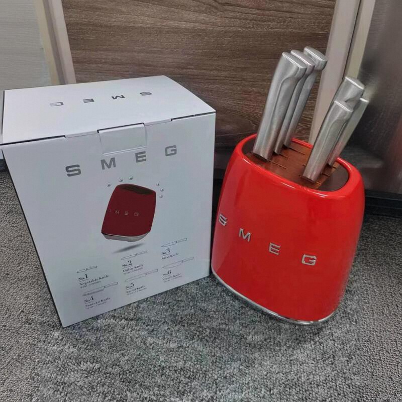SMEG SMEG's popular cream-style kitchen stainless steel knife set with a retro 7-piece knife rack in stock details Picture