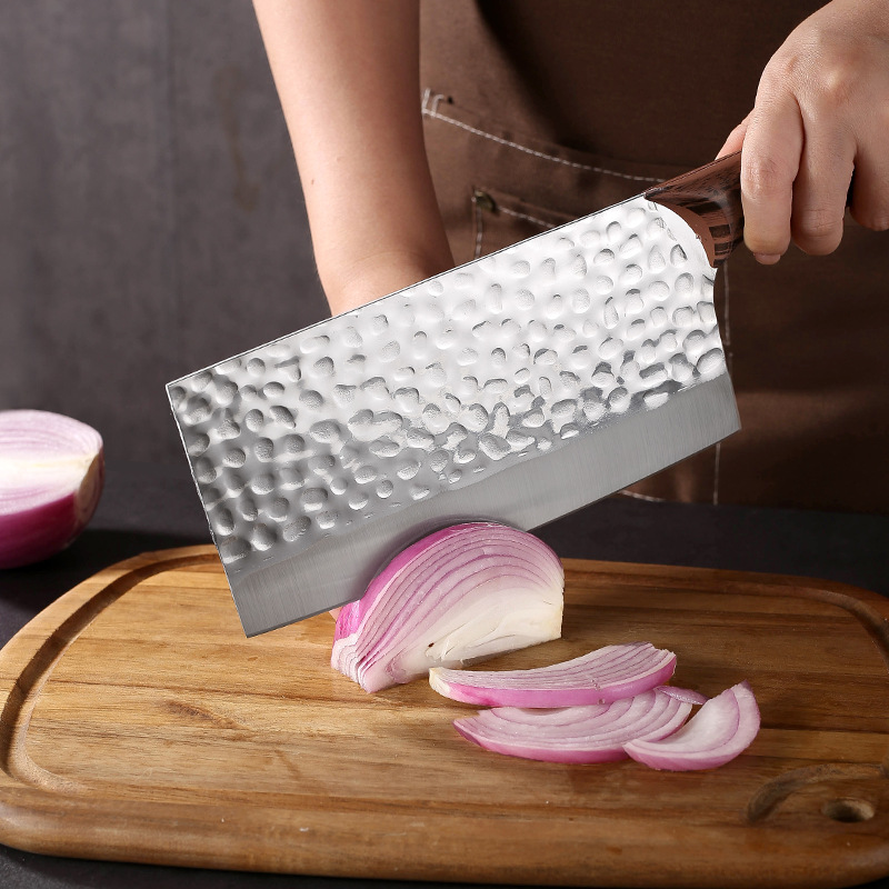 Factory direct sales of stainless steel hammer-textured chopping knives, thickened and durable bone-cutting knives, sharp kitchen knives, and household knives wholesale details Picture
