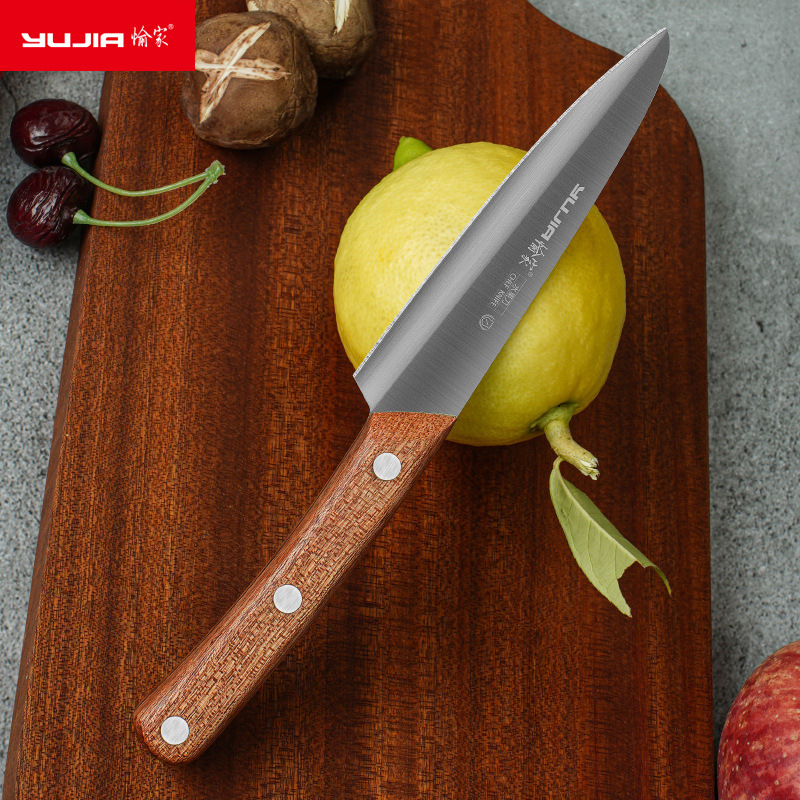 Factory wholesale of stainless steel multi-purpose knives, chef knives, meat knives, fruit knives, kitchen cooking knives and household kitchen knives Application Scenario